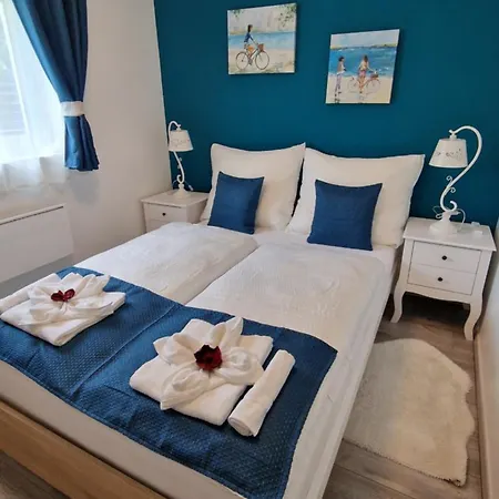 Eden Pihenohaz דירה *