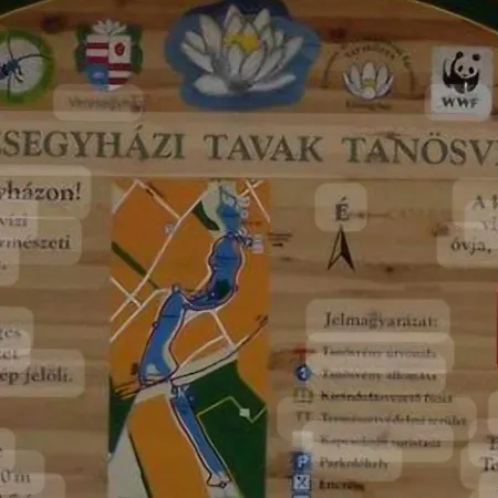 Eden Pihenohaz דירה