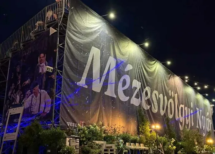 Eden Pihenohaz דירה